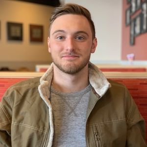 Meet your Posher, Tom